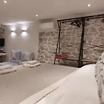 Appartement Cozy - 5 Min Walk To Old Town & Bacvice Split