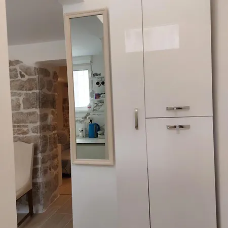 Appartement Cozy - 5 Min Walk To Old Town & Bacvice Split