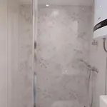 Cozy Central Split Apartment - 5 Min Walk To Old Town & Bacvice Beach 아파트 *