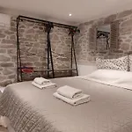 Cozy Central Split Apartment - 5 Min Walk To Old Town & Bacvice Beach * 스플리트