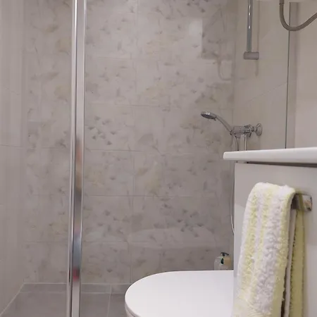 2024 Newly Renovated Apt-5 Min Walk To Old Town Apartman