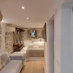 Cozy - 5 Min Walk To Old Town & Bacvice * Split
