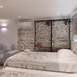 Cozy - 5 Min Walk To Old Town & Bacvice Apartman